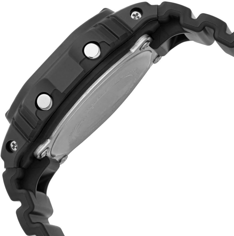 CASIO DW-5600UE-1DR Erkek KOL SAATİ 2