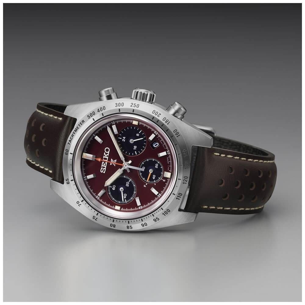 Seiko Prospex Speedtimer Solar Factory Red SSC953P Limitli Üretim Solar Erkek Kol Saati 3