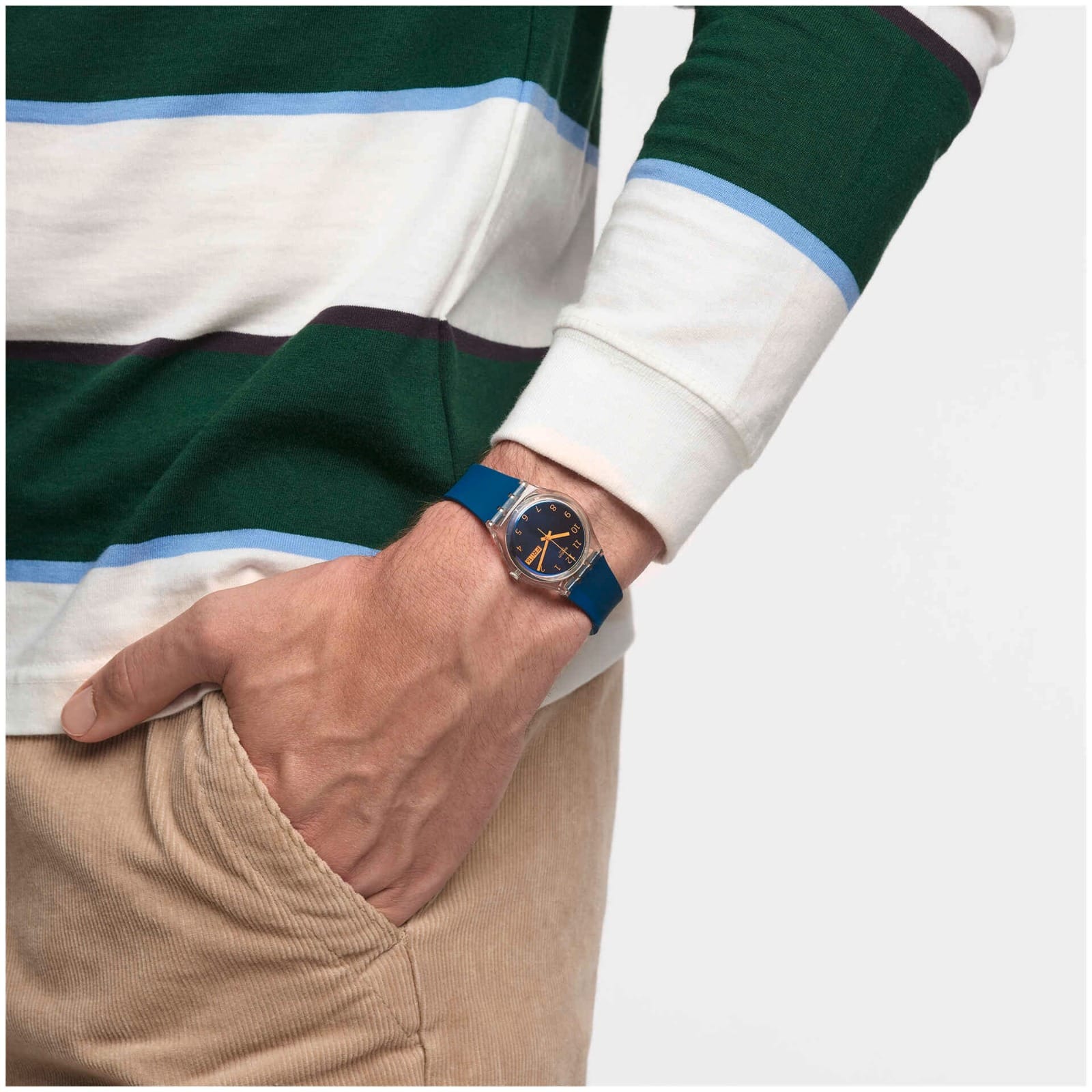 SWATCH SO28K700 UNISEX KOL SAATİ 4