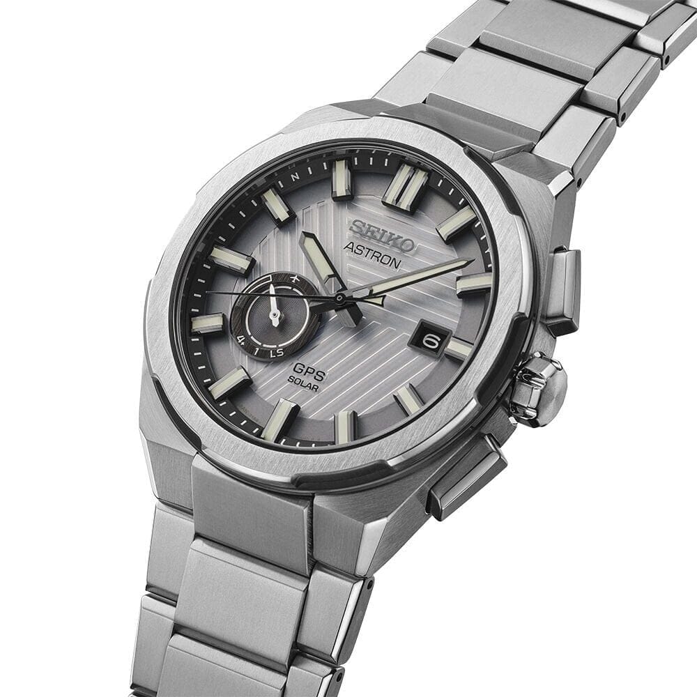 Seiko SSJ037J1 Astron GPS Solar Silver Tone Limited Edition Erkek Kol Saati 2