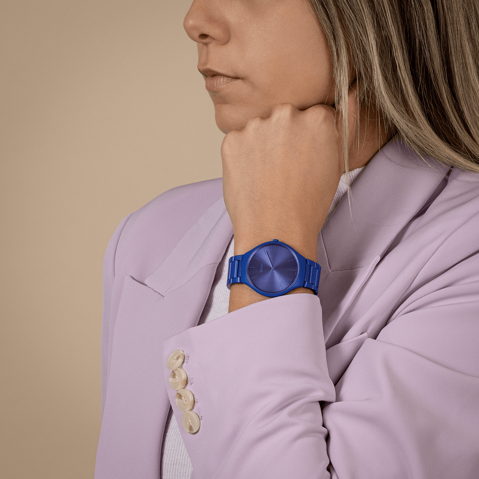 RADO R27092622 TRUE THINLINE LES COULEURS™ LE CORBUSIER SPECTACULAR ULTRAMARINE 4320K UNISEX KOL SAATİ 2