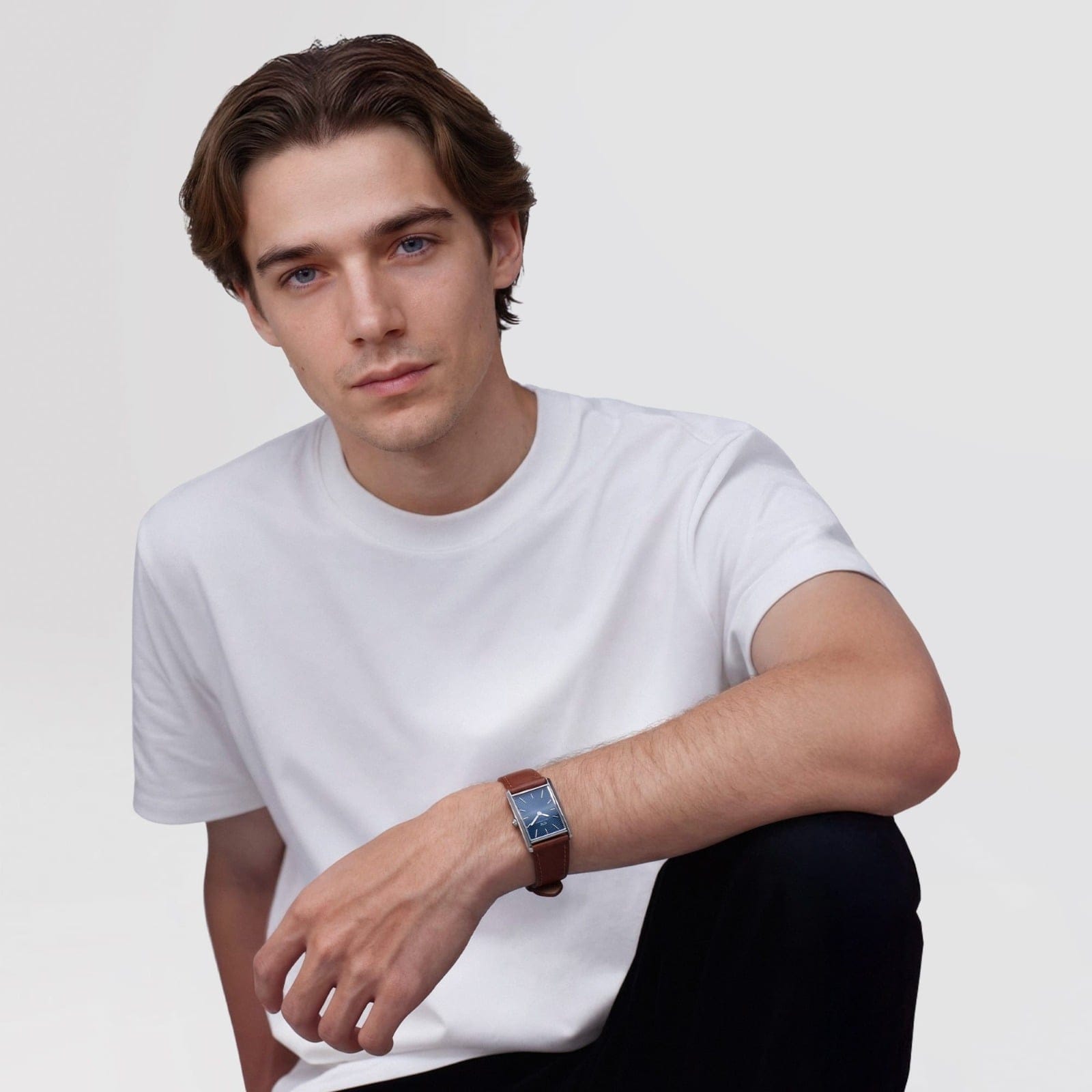 DANIEL WELLINGTON Bound Light Brown Arctic Guilloché Silver DW00600900 Erkek KOL SAATİ 2